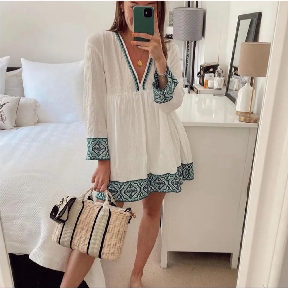 Sold ! Zara combination embroidered dress - Picture 2 of 10
